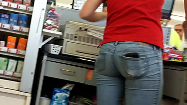 Sexy jeans momma