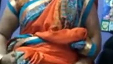 Desi Bhabhi pussy selfie